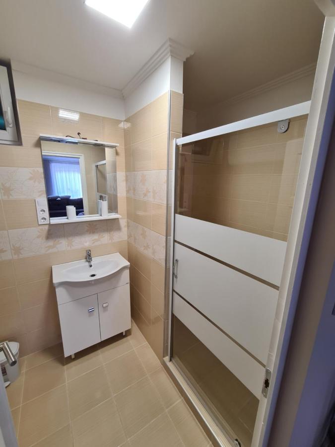Napfeny Apartman Makó Εξωτερικό φωτογραφία